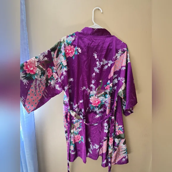 Peacock Floral Vibrant Purple  Kimono Size S/M - Picture 8 of 9